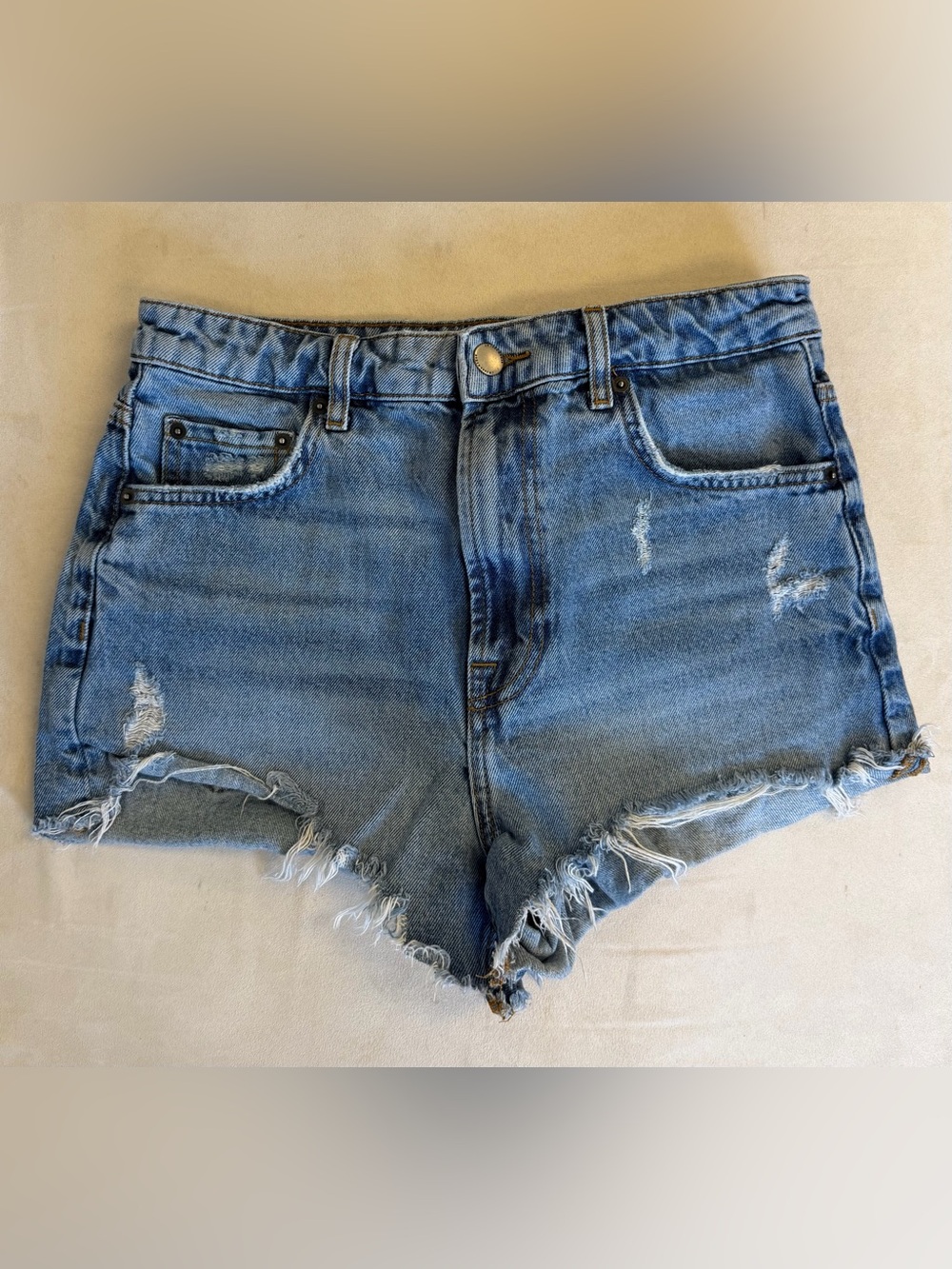 Zara High Rise Distressed Denim Cutoff Shorts Light Wash Size 6